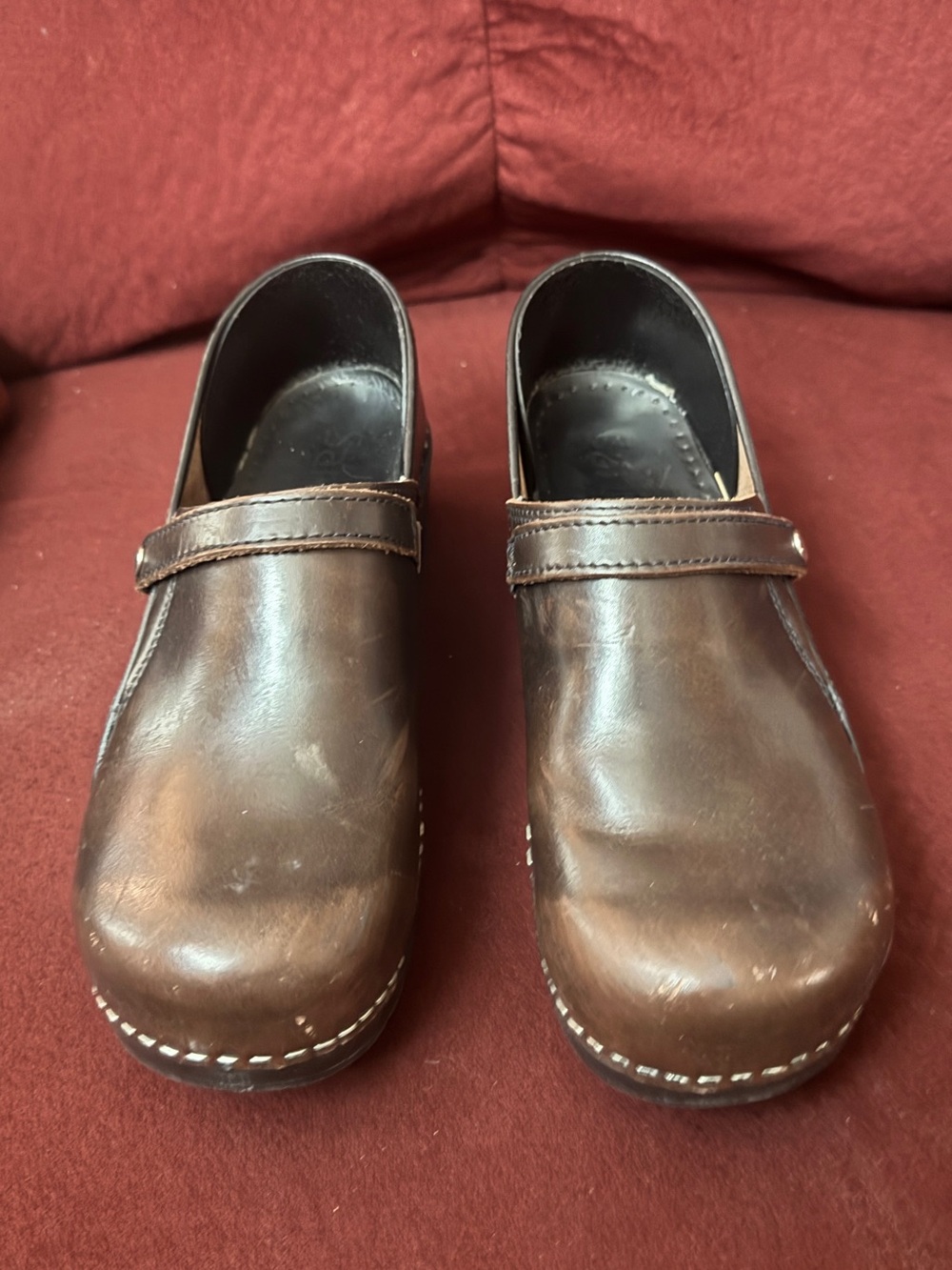 Sanita Brown Leather Women's Clogs-size 40 (9-9.5)